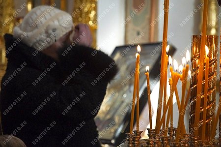 церковь,религия,православие,Свято-Михайловский собор,свеча,огонь,рождество,молитва