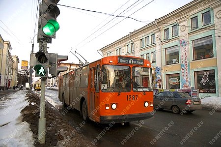детский мир,общественный транспорт,тролейбус,световор,город Ижевск