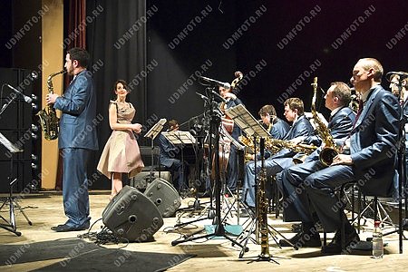 биг-бэнд,Георгий Гаронян,музыкальный фестиваль,на родине Чайковского,2011,Марселла Паппини,культура