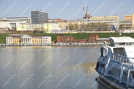 город Ижевск,панорама,ижевский пруд,вода