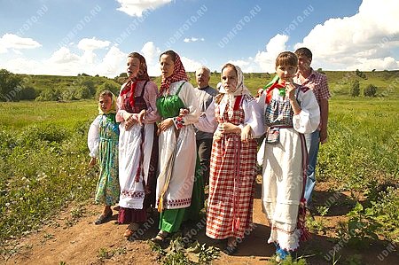 фестиваль Высокий берег,русские,национальность,традиция,обычай,костюм,национальность,село Мазунино,Сарапульский район